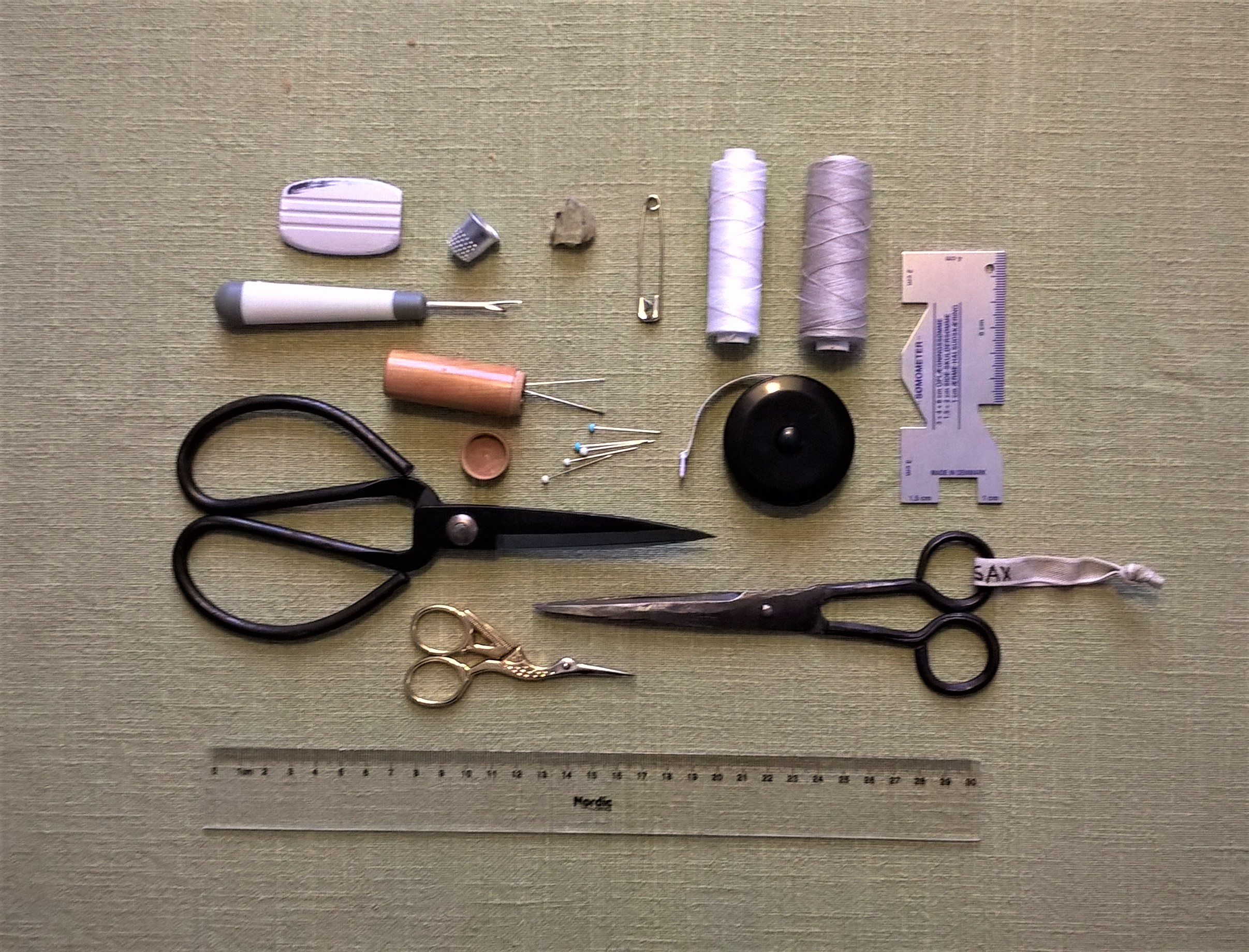 Tools I use for sewing? HANDCRAFTED HISTORY